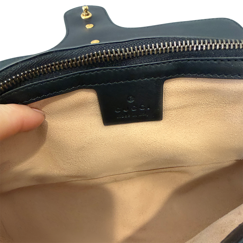 Gucci Marmont Medium Shoulder Bag